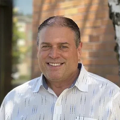 A headshot of Dr. Allen Knecht, a chiropractor at Namaste Integrative Medicine.